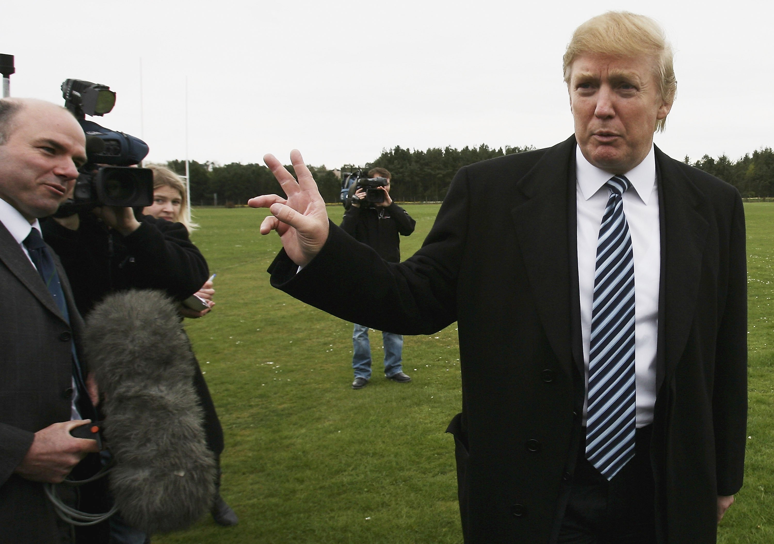 Donald Trump Announces Scottish Golf course Plans